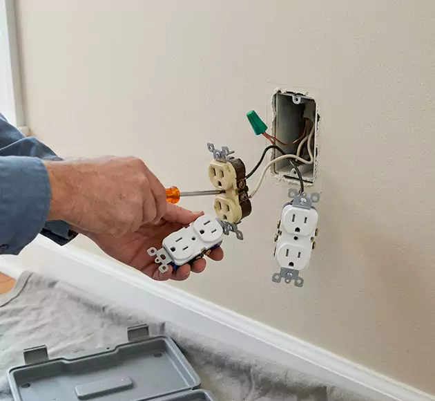 Professional Outlet Replacement: Your Local Swap-Out Team in Dublin, OH